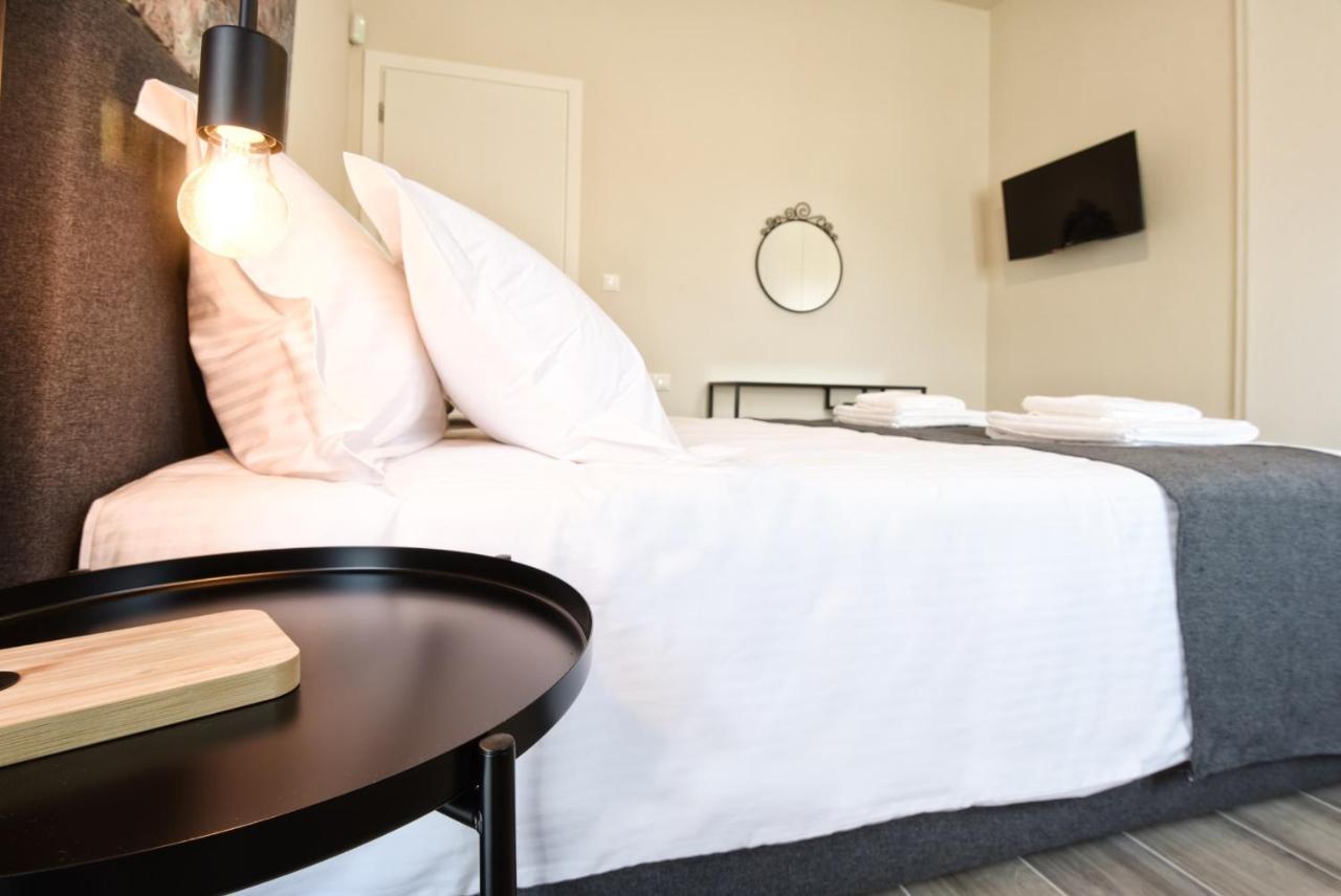 Aello Luxury Apartments Markopoulo Mesogaias Екстер'єр фото